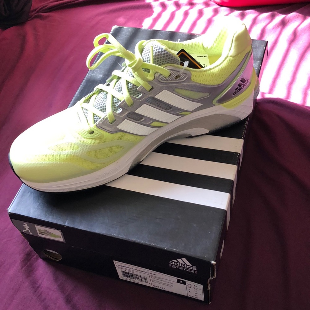 ADIDAS supernova running shoes